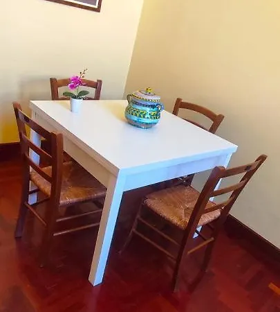 Apartment Palazzo Ferro - Historic Centre - *